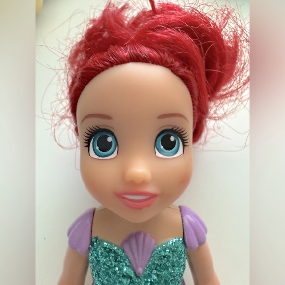 Disney Princess Petite Ariel doll, - Picture 3 of 6